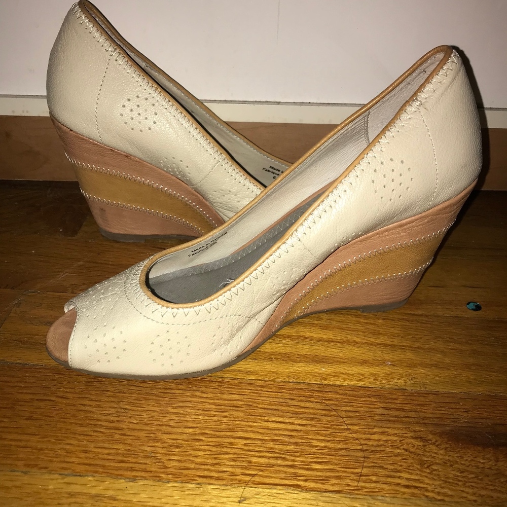 Open Toe Wedges